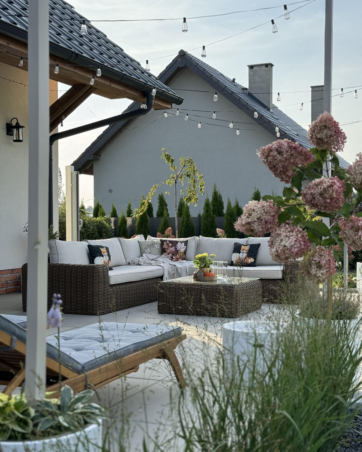 LOUNGE SADA 6-místná PE Ratan Hnědá Palermo - bílá/hnědá, plast - Beliani