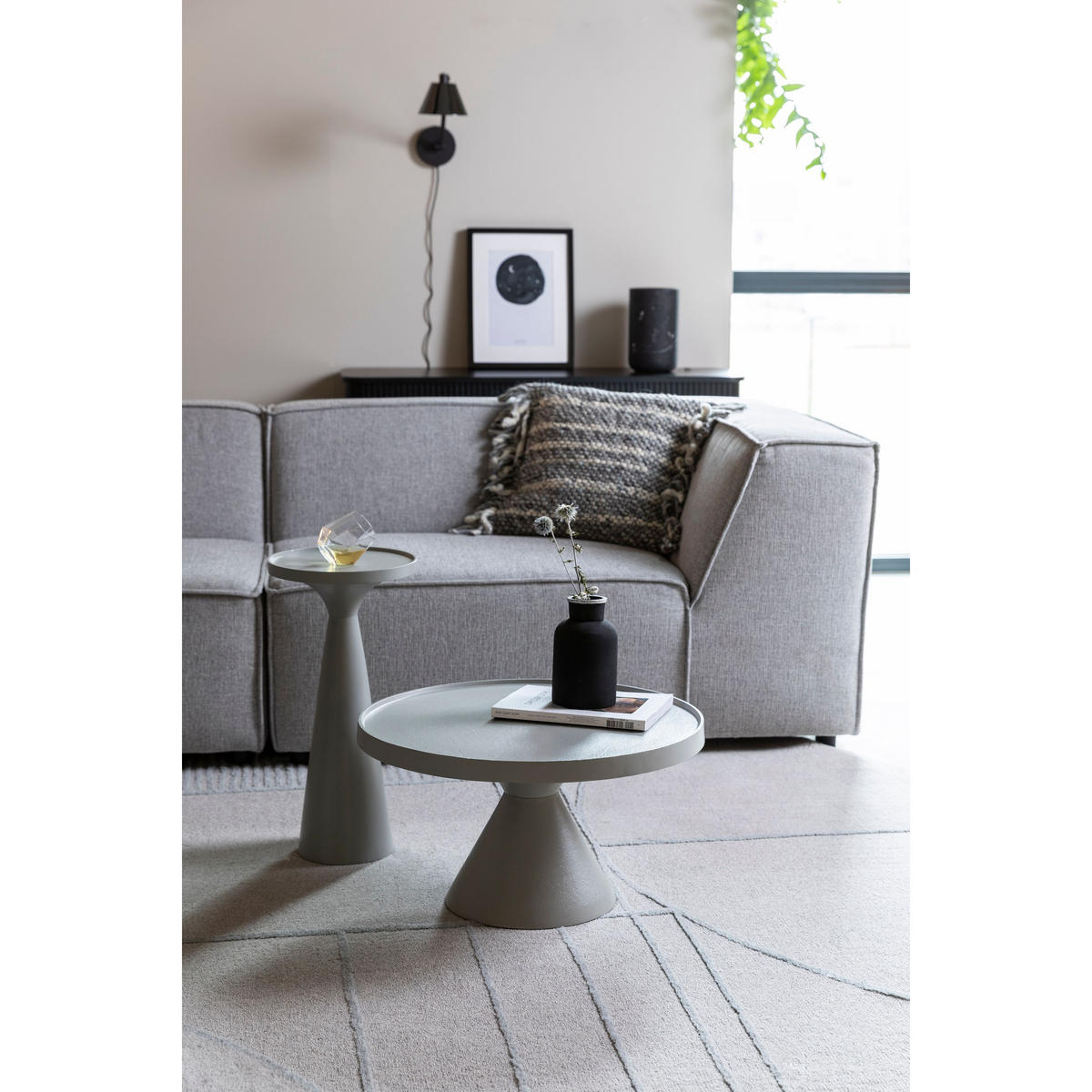 COUCHTISCH Floss Rund 60 cm Grau - Grau, Metall (60/60/33cm) - Zuiver