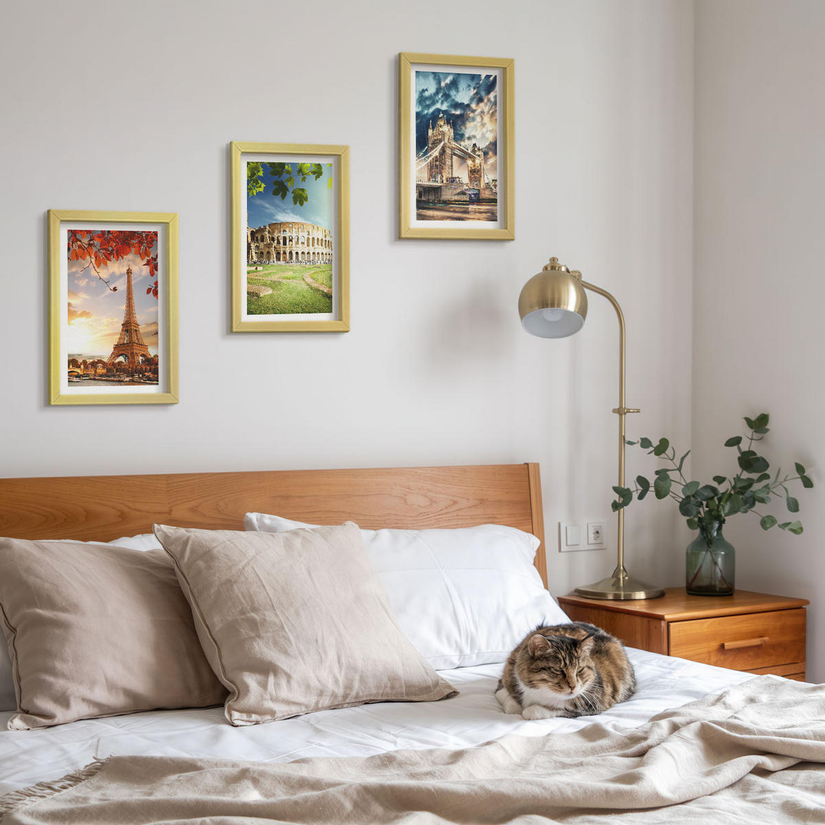 WANDBILDER 3er Set - 20x30 cm Goldrahmen - Denkmäler Europas - Goldfarben, Kunststoff (20/30cm) - ArtPrintCave