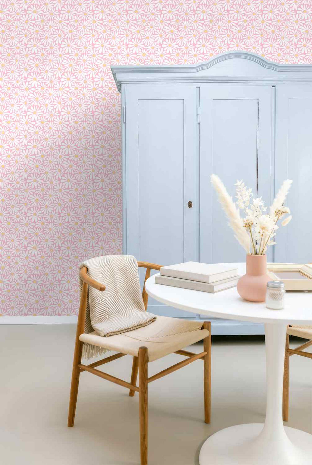 TAPETE Gänseblümchen 0.53 x 10.05 m - Pink, Papier (53/1000cm) - ESTAhome