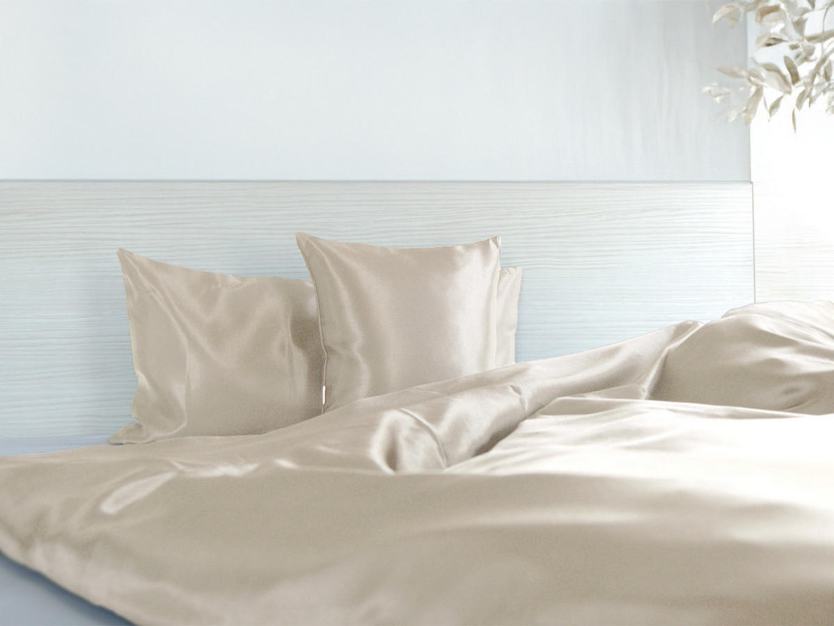 KISSENBEZUG Glanz Satin champagner 40/40 cm - Ecru/Champagner, Textil (40/40cm) - beties Heimtextil