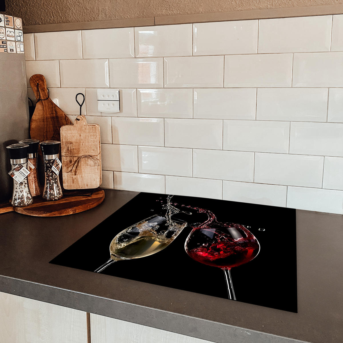 HERDABDECKPLATTE Rotwein - Weißwein - Glas - Schwarz 59x51 cm - Weinrot, Kunststoff (59/51/0.2cm) - MuchoWow