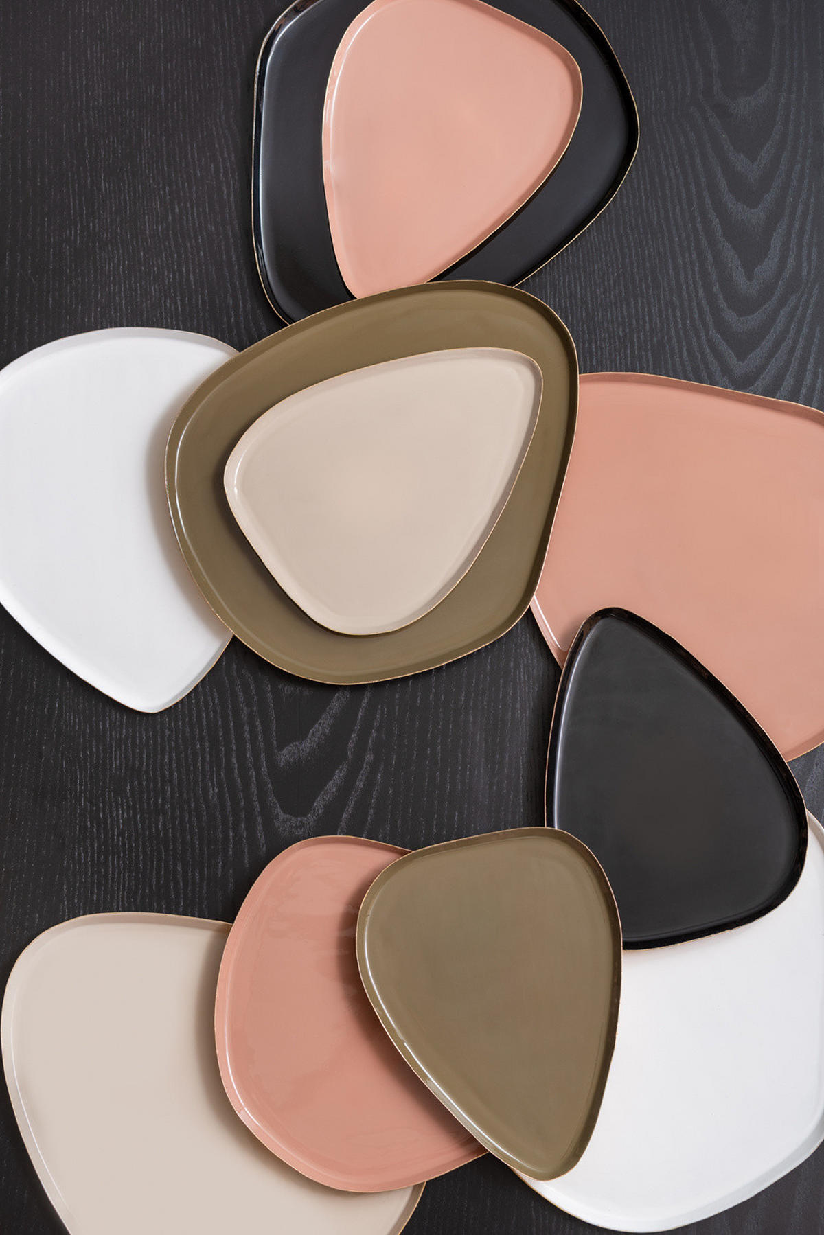 DEKORATIVE SCHALE Mila 19/25 cm - Dunkelgrün, Metall (25/1cm)