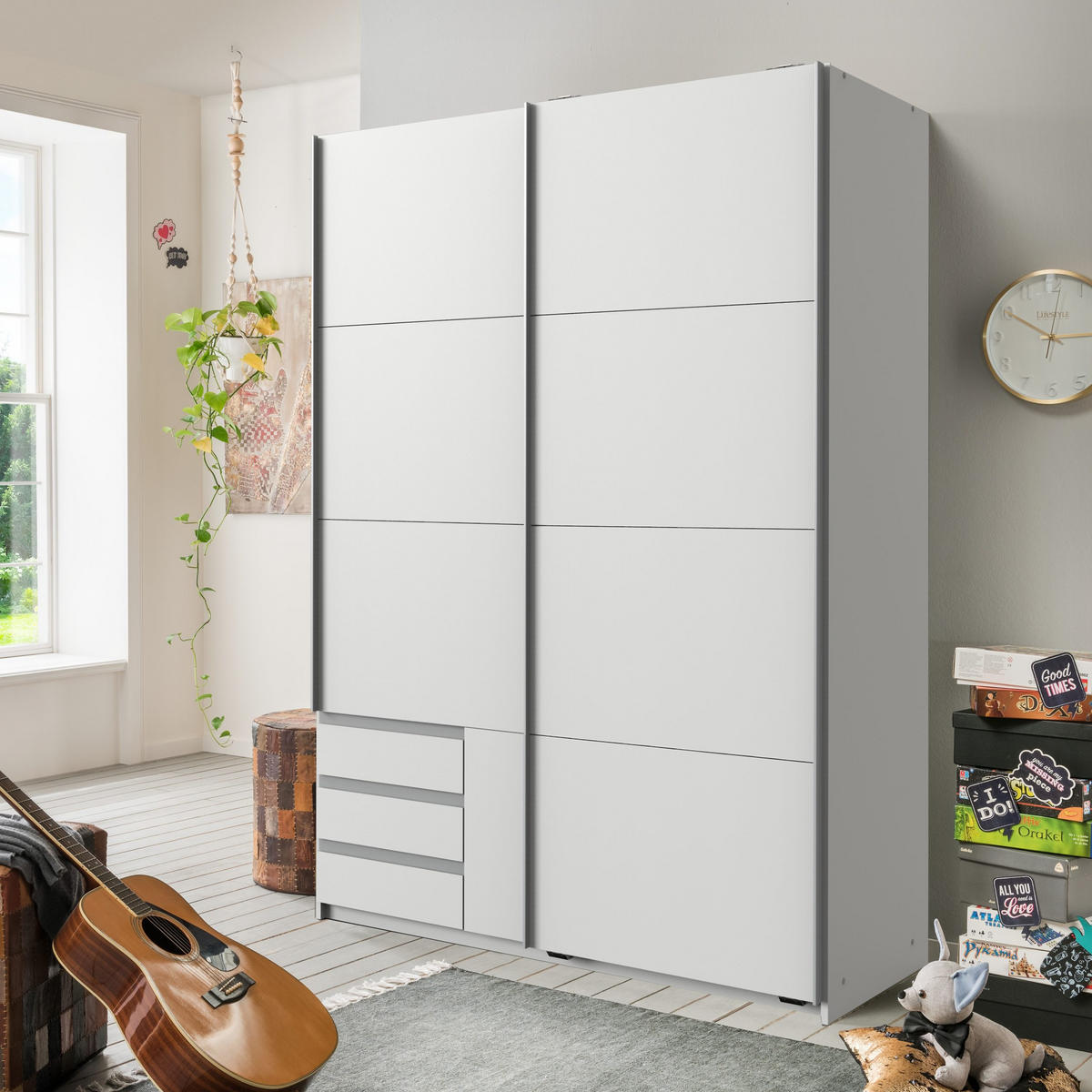 KLEIDERSCHRANK Emden in Weiß - Schwebetürenschrank Breite 135 cm ohne Spiegel - Weiß, Holzwerkstoff (135/198/65cm)