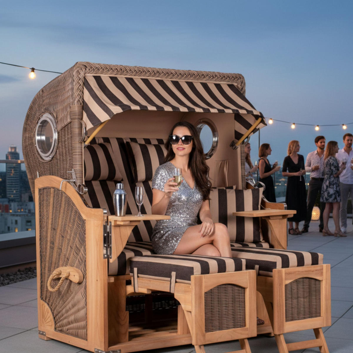 STRANDKORB Düne 2 Sitzer Teak PE Grey - Blau/Braun, Holz/Metall (125/170/80cm) - Mr. Deko