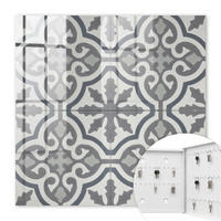SCHLÜSSELBOX Weiß 30x30 cm – Türöffnung nach rechts - Geometrisches Muster - Grau, Metall (30/30/5cm) - TULUP