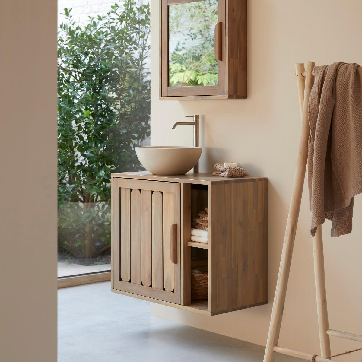 BADEZIMMERMÖBEL Lila Natur aus Akazie - Naturfarben, Holz (80/65/40cm) - Tikamoon