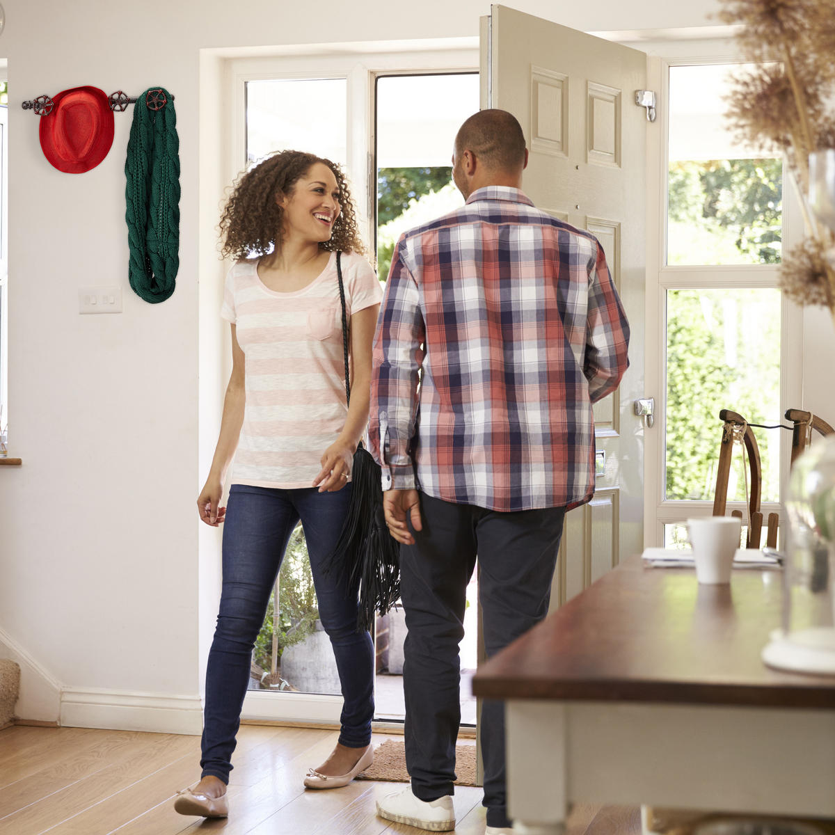 NÁSTENNÝ vešiak - hnedá, kov (46.5/6.5/6cm) - Relaxdays