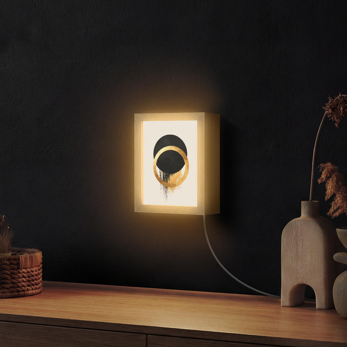 NÁSTĚNNÁ LAMPA Abstraktní design - Černý kruh - Skvrny od barvy 15x20 cm - krémová, kompozitní dřevo (15/20/8cm) - OnlyWow