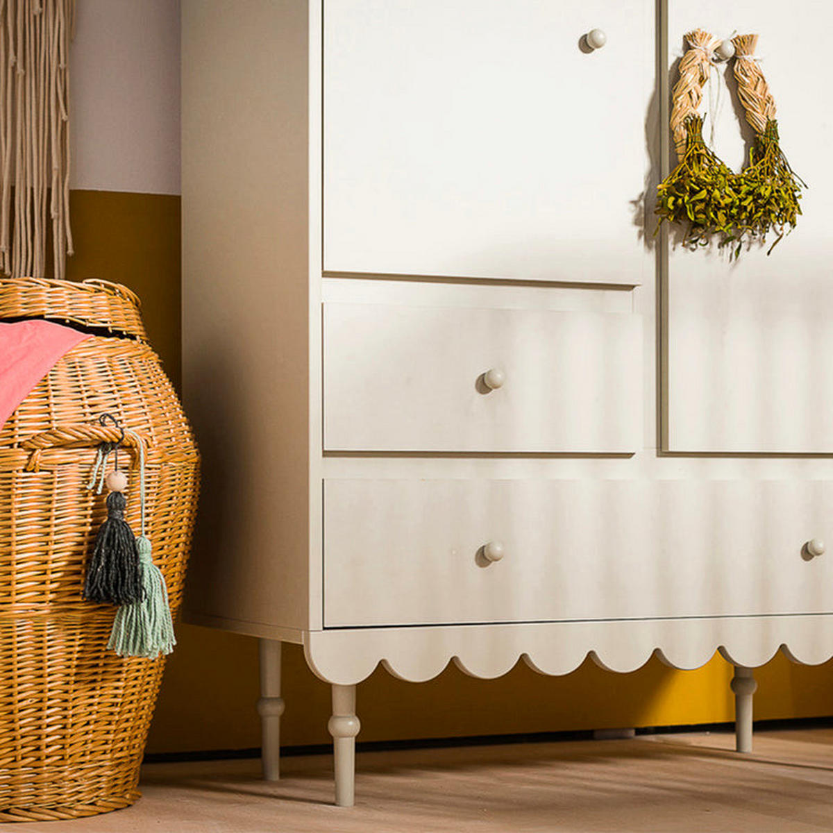 BABYKLEIDERSCHRANK 2 Türen Babushka Olive - Grün, Holzwerkstoff (104/183/50cm) - Petits-meubles