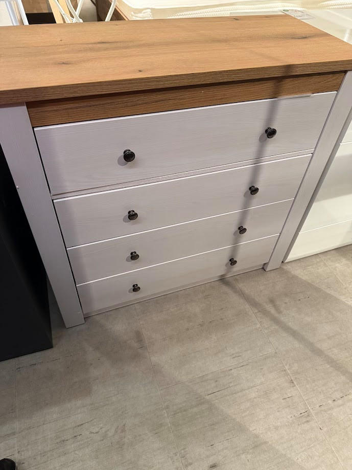 KOMÓD ROVIGIO-BUDAÖRS OUTLET - Landscape