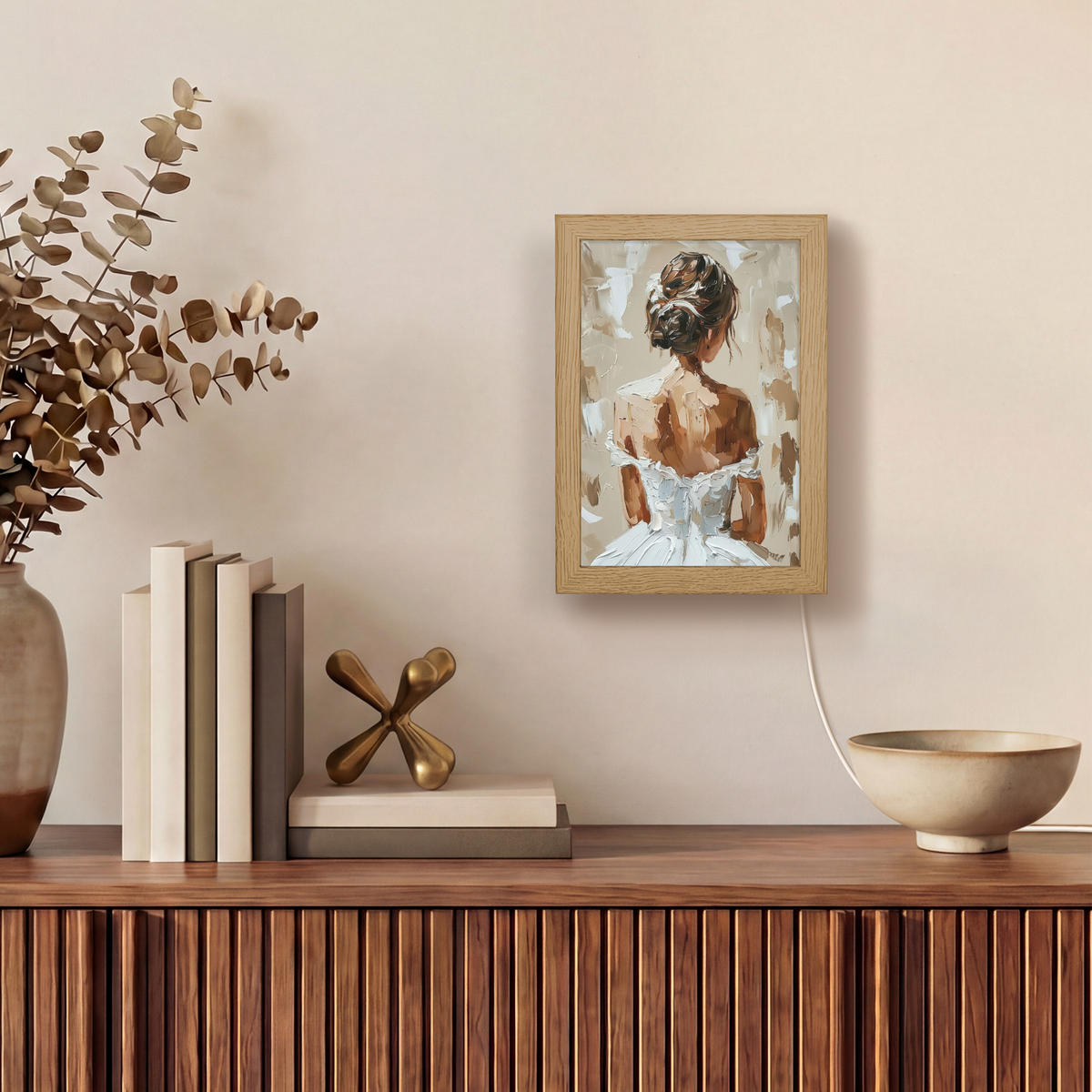 NÁSTĚNNÁ LAMPA Žena - malba - abstraktní - béžová - moderní 15x20 cm - světle hnědá, kompozitní dřevo (15/20/8cm) - OnlyWow