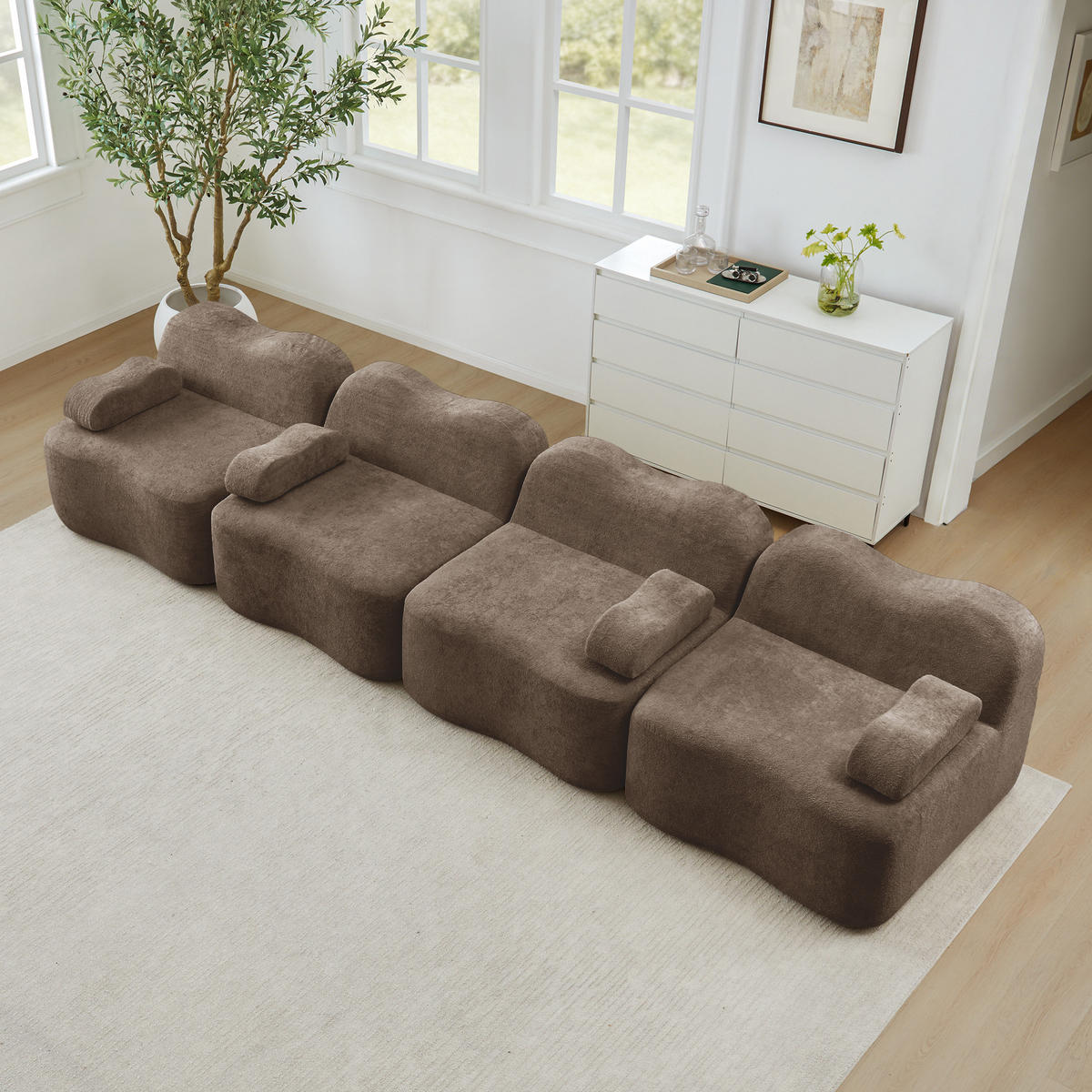SOFA 384/98/70 cm in Braun aus Samt mit tiefer Sitzfläche - Braun, Textil (98/70/384cm) - Flora Grace