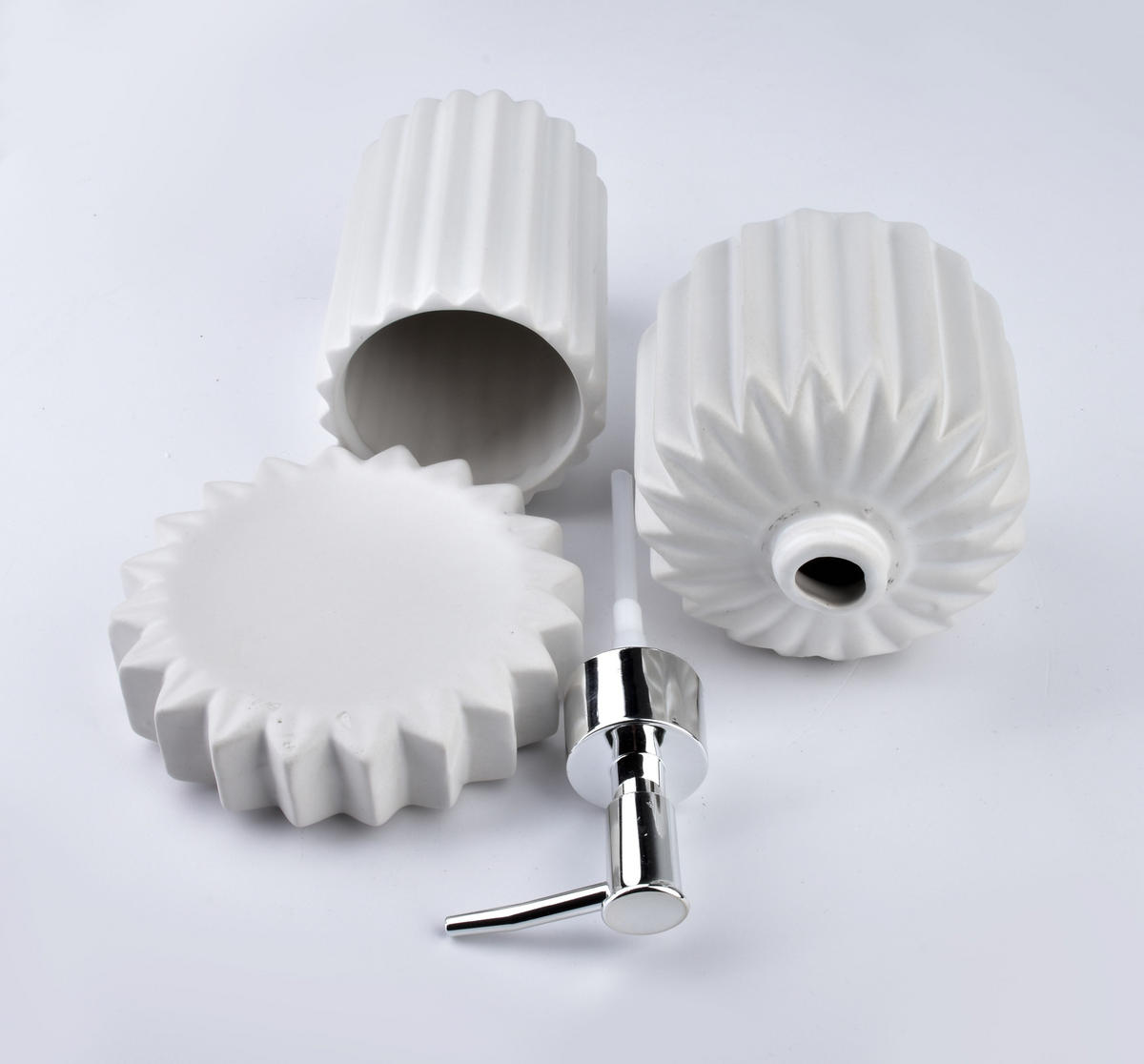 BADEZIMMERZUBEHÖR Ferra Weiß 20/22/9 cm Keramik - Weiß, Keramik (22/9/20cm) - Mondex