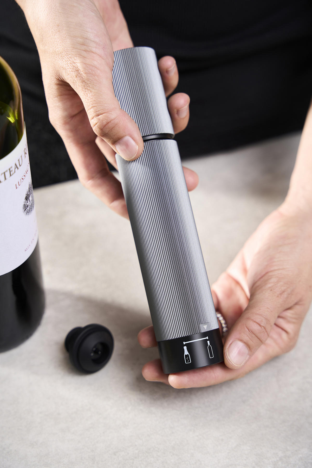 WEINPUMPE Preserve Duo Line Aluminium Doppelfunktion für Wein und Sekt - Grau, Metall (4/20/4cm) - PEUGEOT