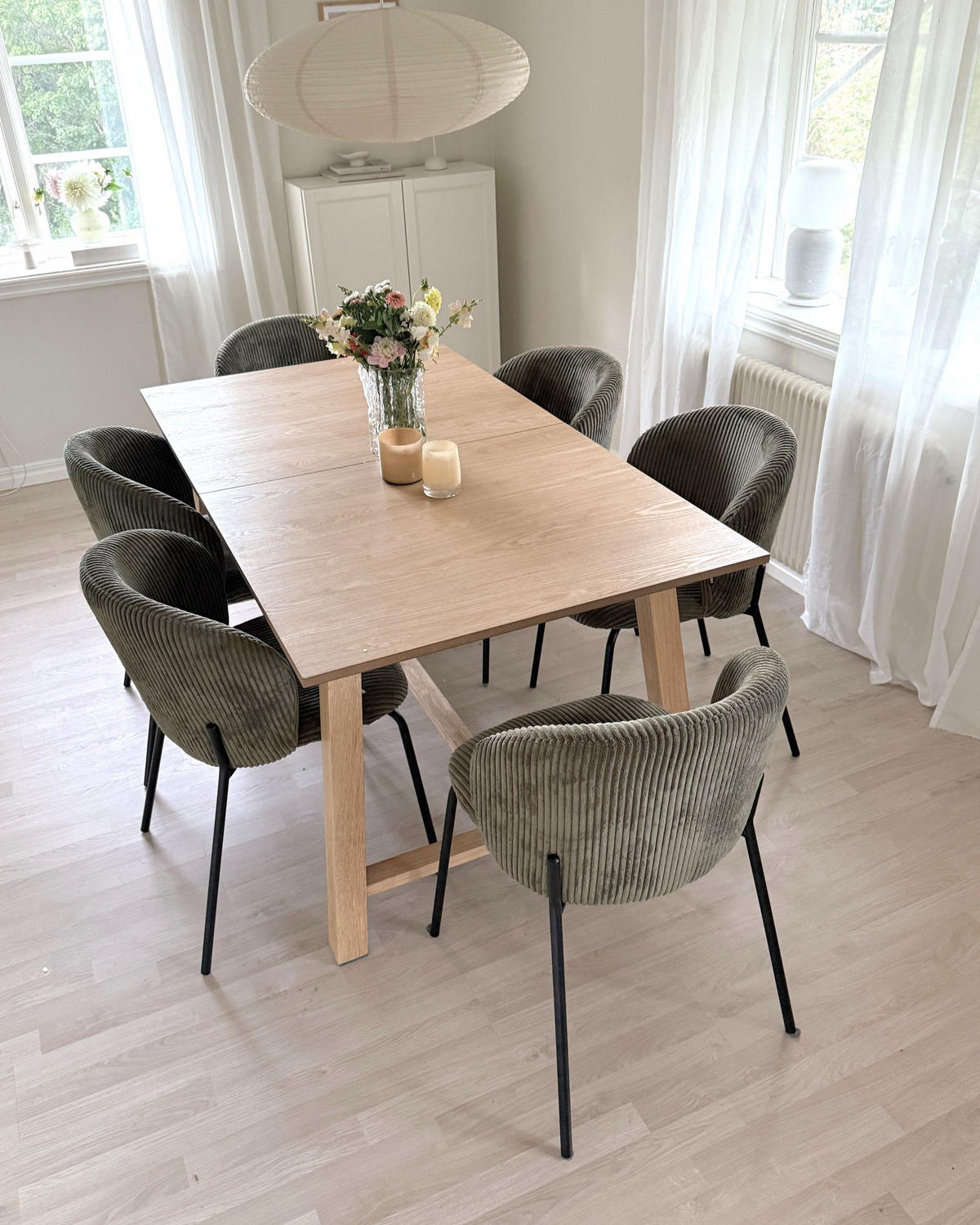 JÍDELNÍ STŮL vysunovací Světlý Jasan 160-200/90 cm Barnes - světle hnědá, kompozitní dřevo (160/90/76cm) - Beliani