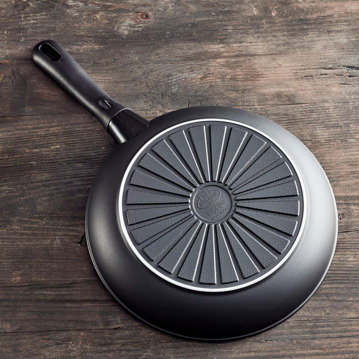 PFANNE Schwarz 32/32/5 cm 750029120 - Schwarz, Metall (32cm) - Ballarini