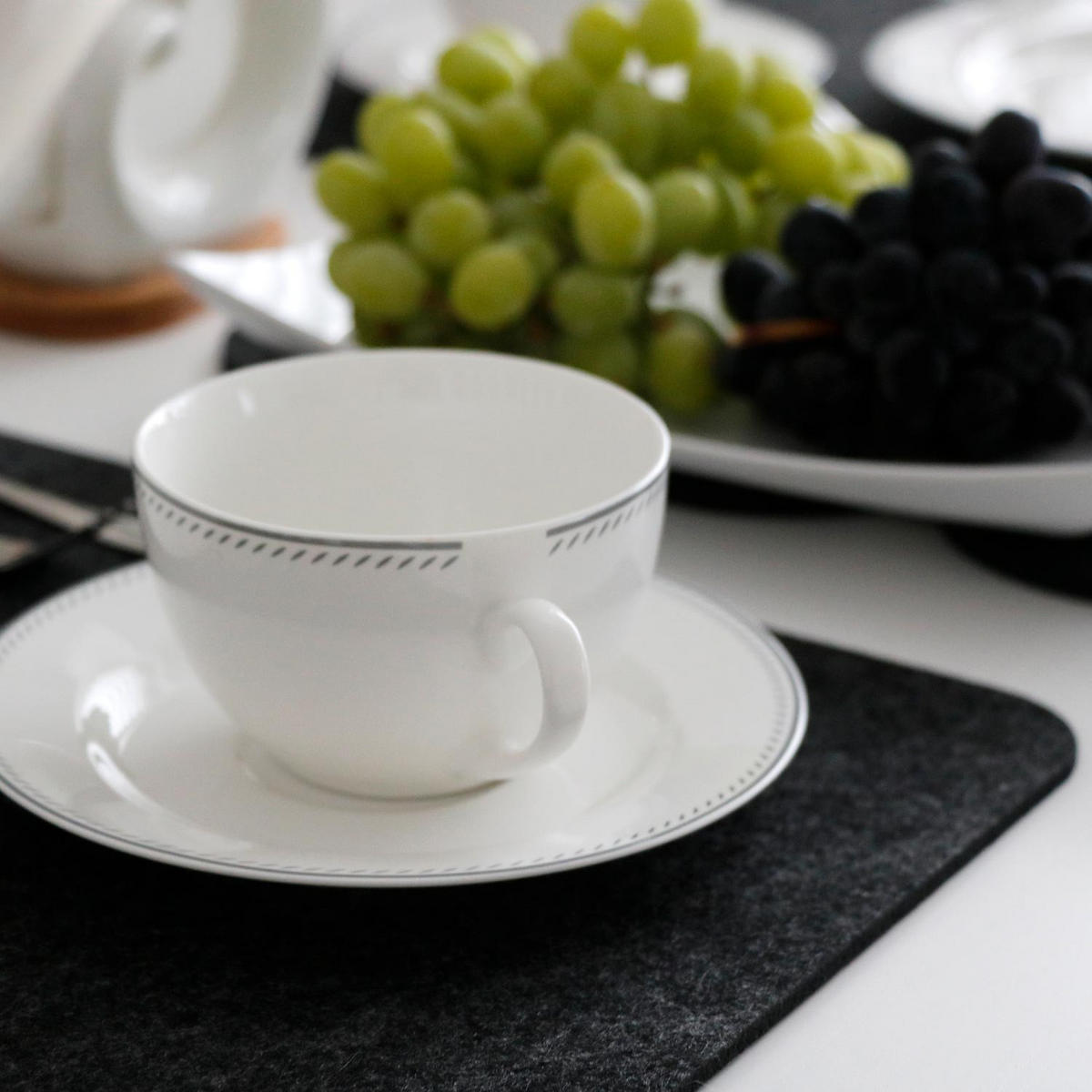 TISCHSET 4er Set 43/30/0,5 cm Anthrazit - Anthrazit, Kunststoff (43/30/1cm) - Dunedesign