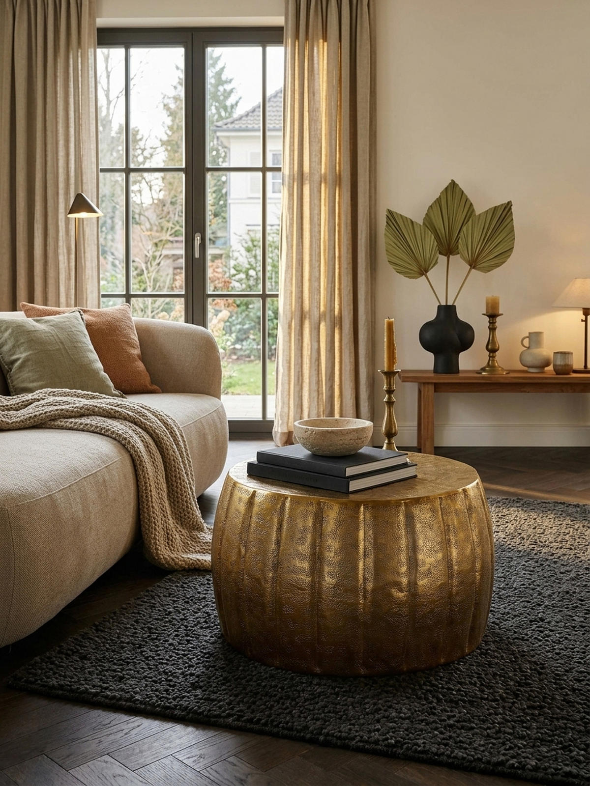 COUCHTISCH LIMENTRA im orientalischen Stil aus strukturiertem Aluminium, Gold 60x60x36 cm - Goldfarben, Metall (60/60/36cm) - KADIMA DESIGN