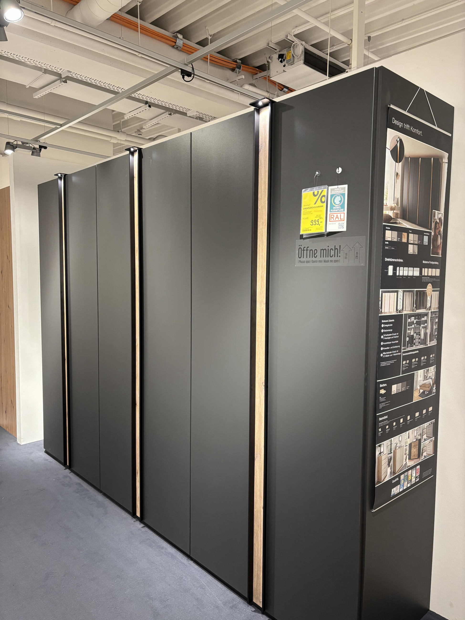 Drehtürenschrank Lagos - Novel