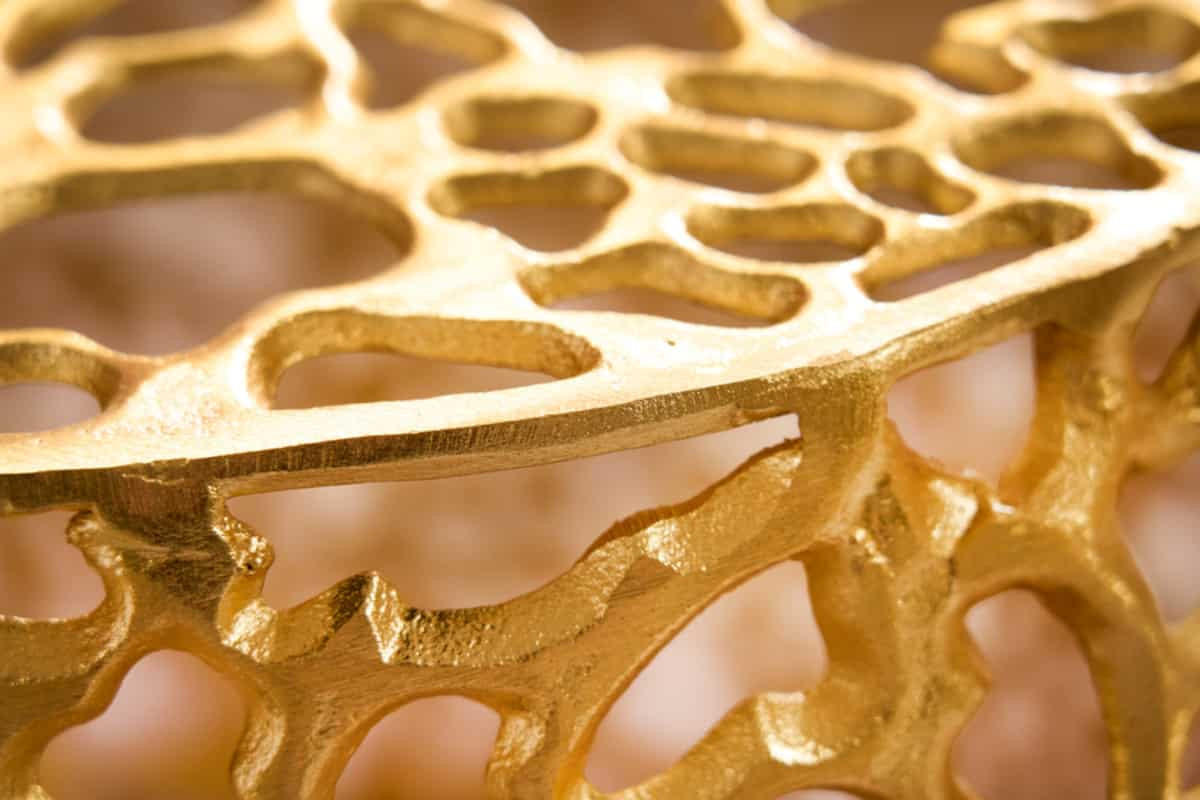 COUCHTISCH ABSTRACT LEAF rund Gold 53cm - Goldfarben/Schwarz, Metall (53/53/38cm) - riess-ambiente