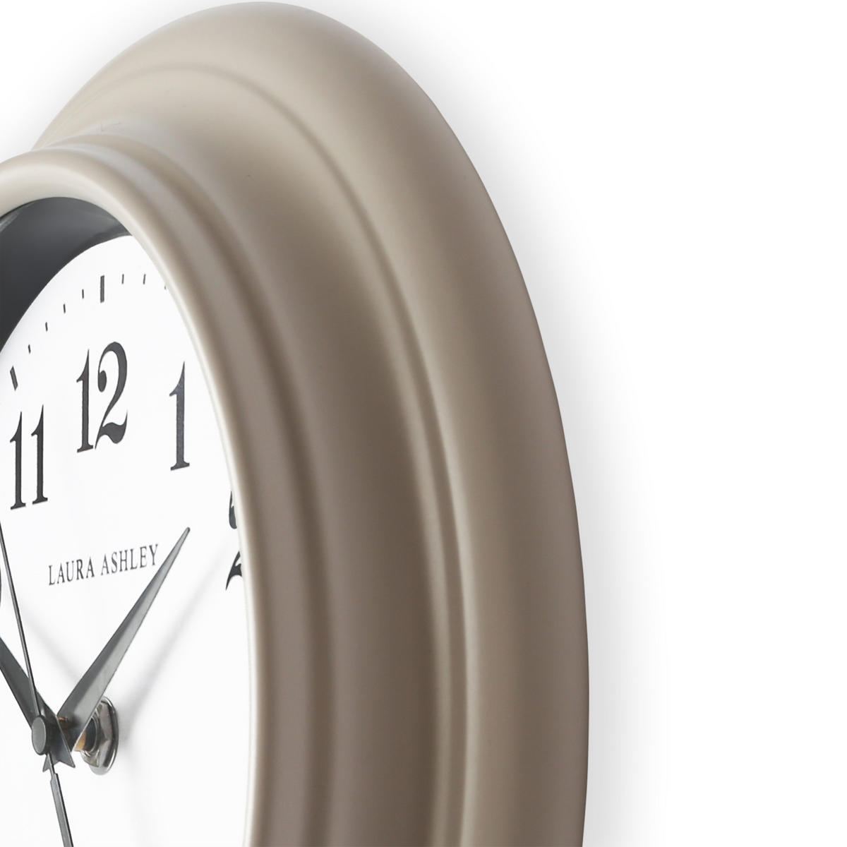 WANDUHR Newgale Hellgrau - Hellgrau/Weiß, Glas/Kunststoff (26/26/5.5cm) - Graham & Brown