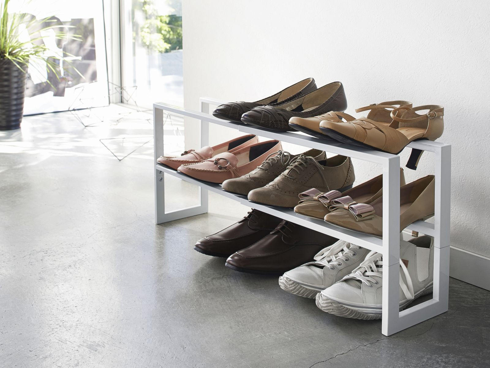 SCHUHREGAL Line weiß 38/30/15 cm ausziehbar bis 70cm - Weiß, Metall (38/30/15cm) - Yamazaki