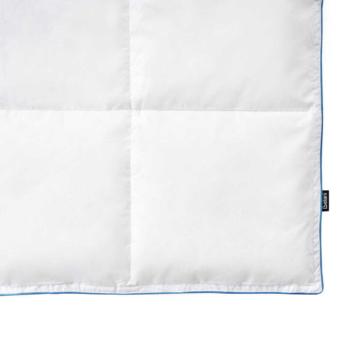 PŘIKRÝVKA Kachní peří a Prachové peří Lehká Teplá 150/200 cm Cervino - bílá, textil (150/200cm) - Beliani