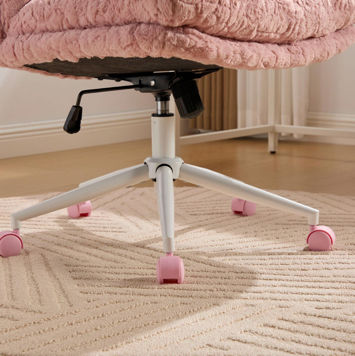 BÜROSTUHL höhenverstellbar 67 cm Kunstfell Pink - Pink, Kunststoff (67/94/63cm) - Meubliv