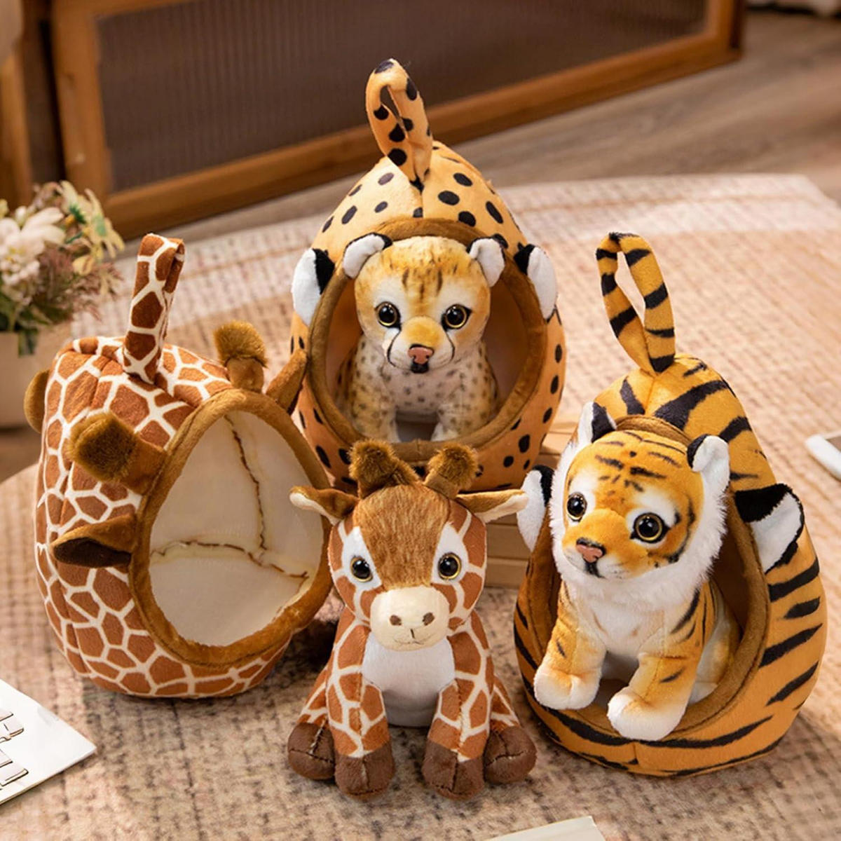 KUSCHELTIER Tiger mit Haustierkorb - Braun, Textil (14/17cm)