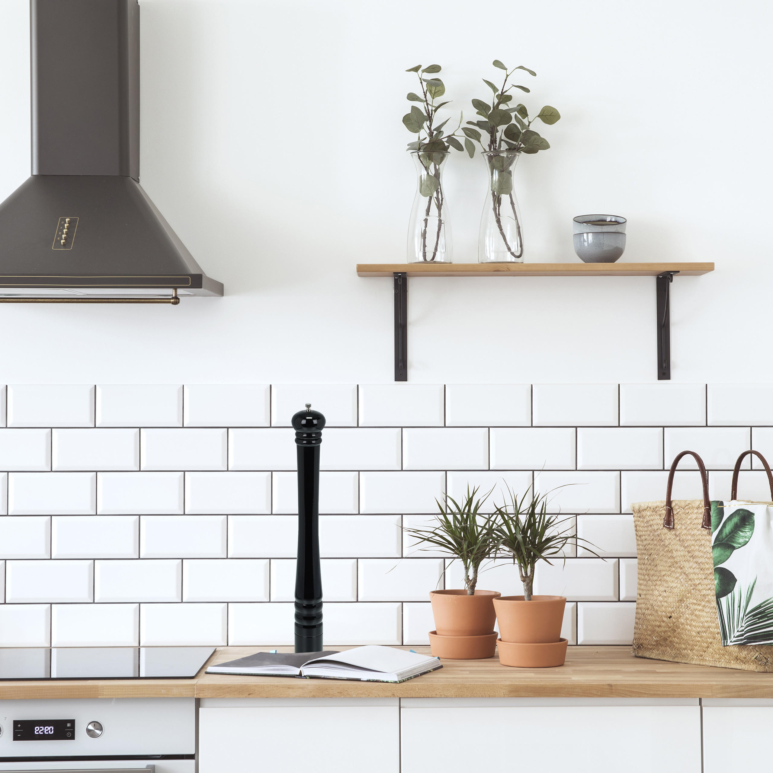 GEWÜRZMÜHLE - Schwarz, Holz/Keramik (6/51.5/6cm) - Relaxdays