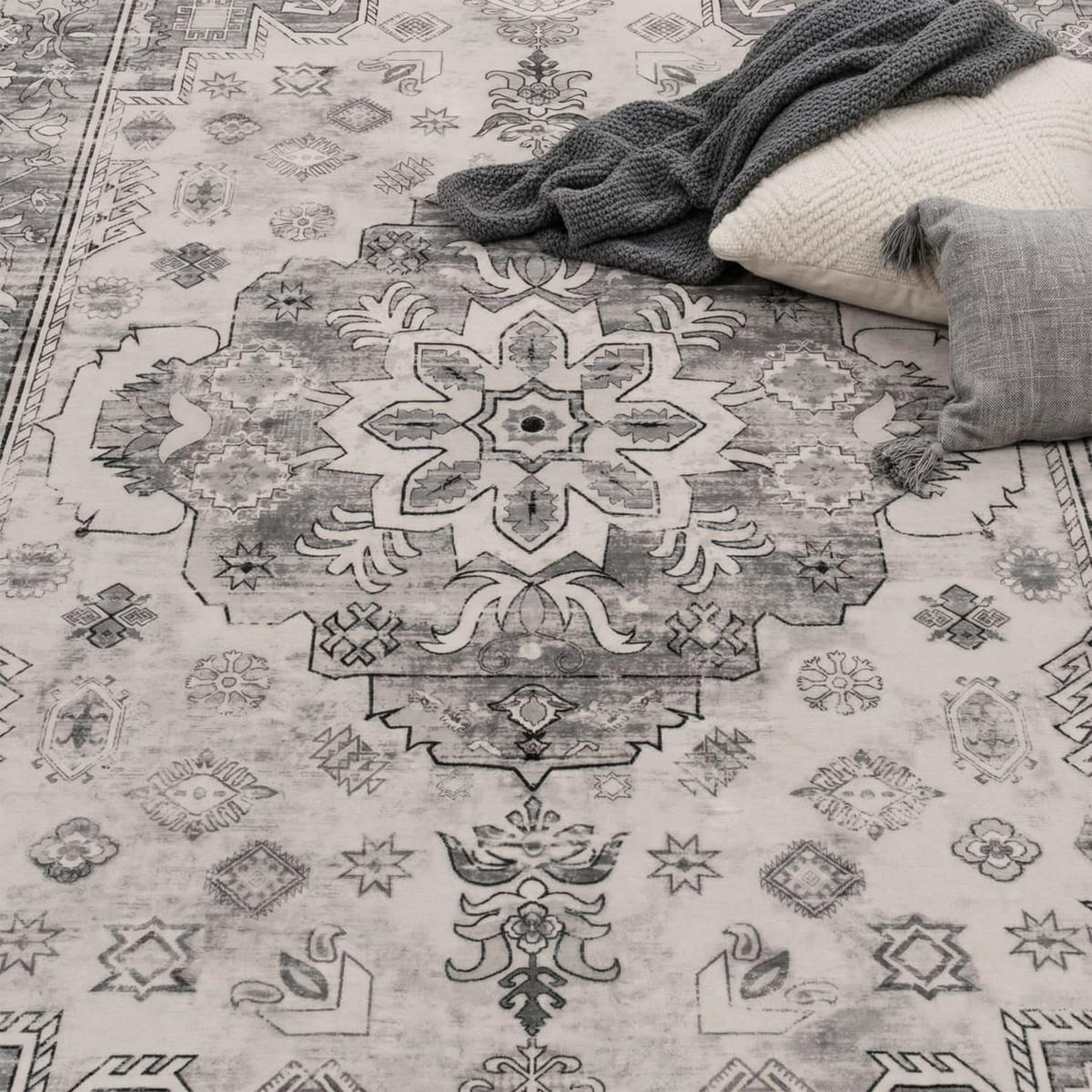 KURZFLOR-TEPPICH SEMER 426 GRAU 240X340 - Grau, Kunststoff (240/340cm) - Paco Home