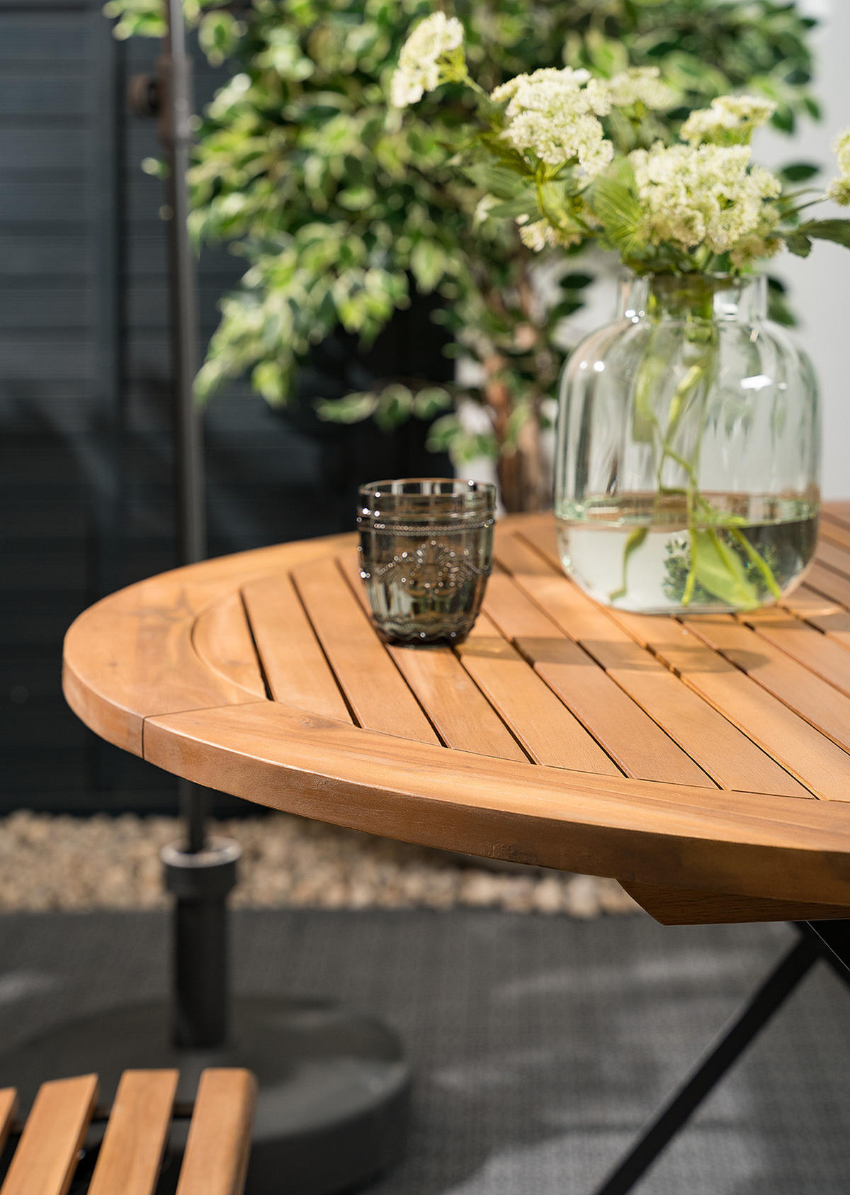 GARTENTISCH - Rund - Akazie massiv / Stahl - Braun / Schwarz - Schwarz/Braun, Holz/Metall (120/120/75cm) - home24