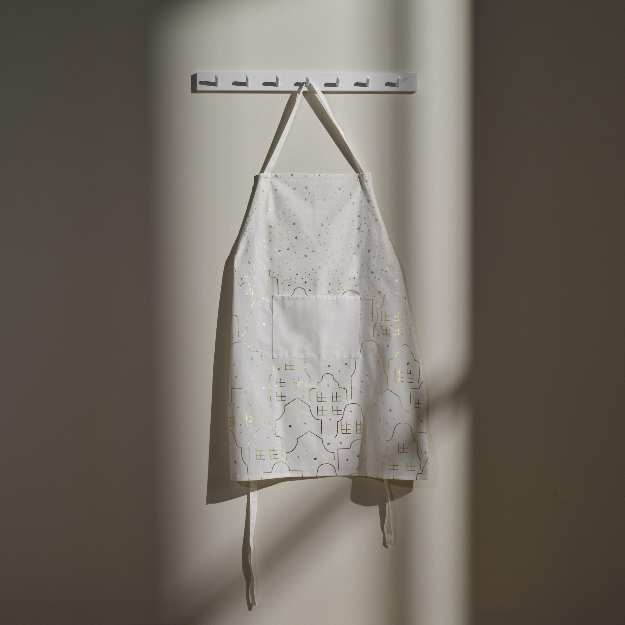 SCHÜRZE - Weiß, Textil (70/85cm) - home&you