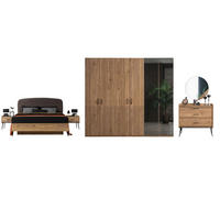 BETTANLAGE CIZGI Schlafzimmer-Set, 5-teilig, Eiche, Bett mit Kopfteil 2 Nachttischen Kommode und Kleiderschrank - Eichefarben, Holzwerkstoff (160/200cm)