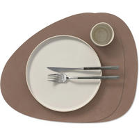 PLATZSET TISCHSETS Nupo - Leder - Trüffel - Curved - 44 x 37 cm - 2 Stück - Taupe, Leder (44/37/2cm) - LIND DNA