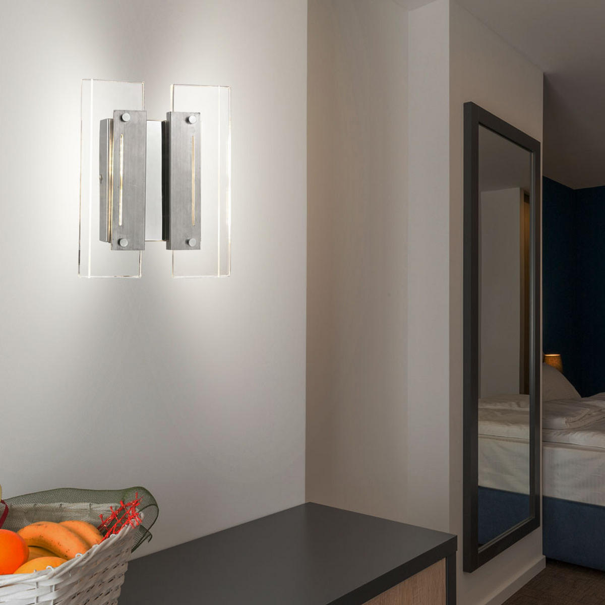 LED WANDLEUCHTE Laguna Silber Metall Acryl - Silberfarben, Metall (19.5/24/5.5cm) - Esto