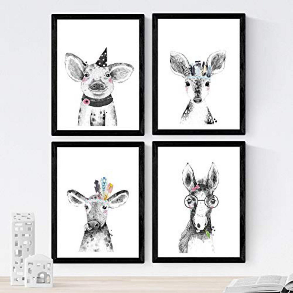POSTER Set mit 4 Kinder Tiere mit Gläsern und Blumen A4 Schwarzer Rahmen - Schwarz, Papier (29.7/3cm) - Nacnic