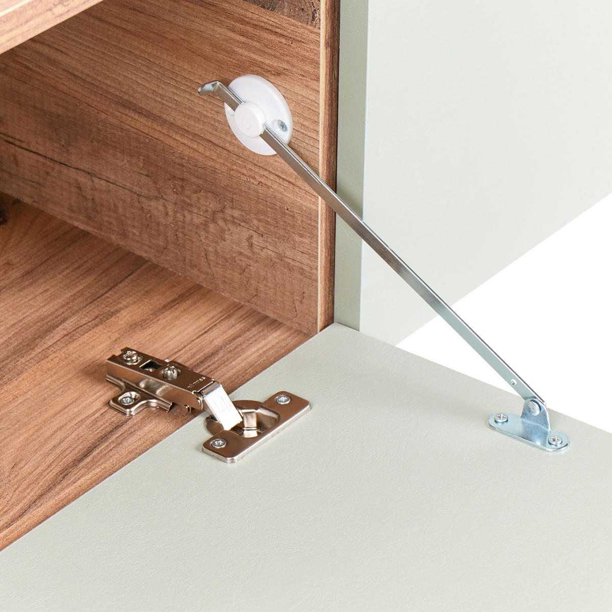 WANDMONTIERTER-TV-SCHRANK Grün/Braun Gladstone - Braun/Grün, Holzwerkstoff (140/30/32cm) - Beliani
