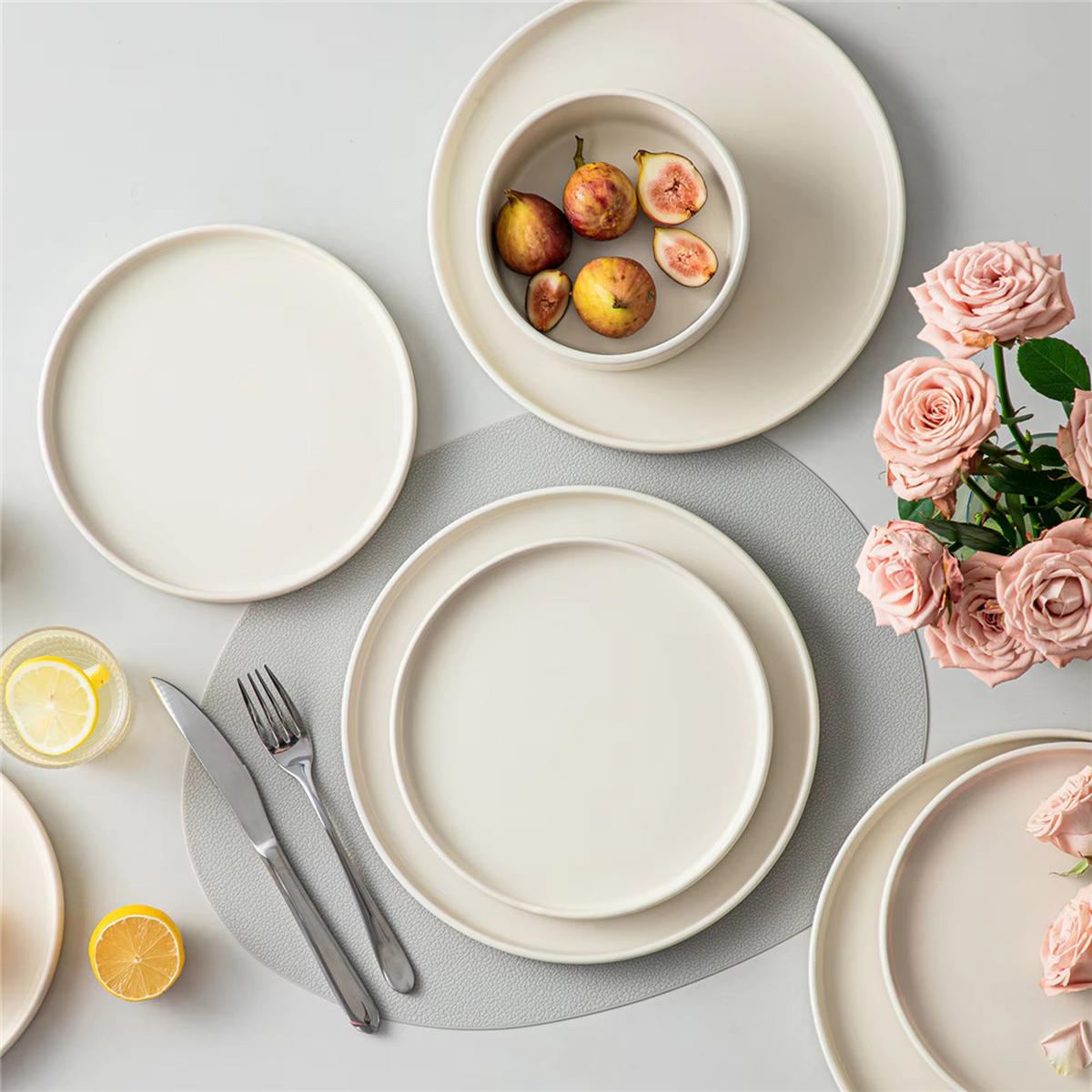 KOMBISERVICE 24-teilig Steinzeug Geschirrset für 8 Personen - Beige, Keramik (26.6/1.8/26.6cm) - Kaket