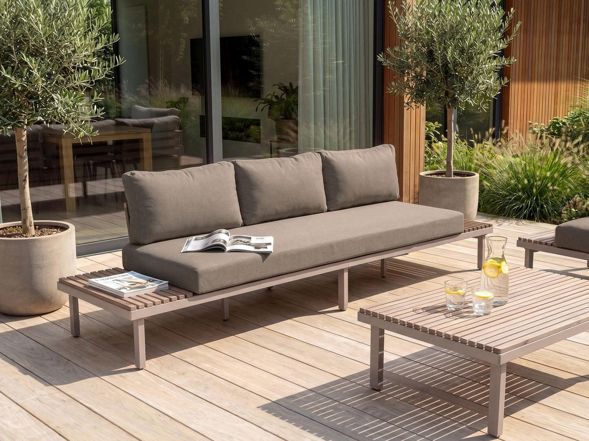 GARTENSOFA 3-Sitzer Akazienholz Beige Fivizzano - Hellbraun/Beige, Holz (266/78/69cm) - Beliani