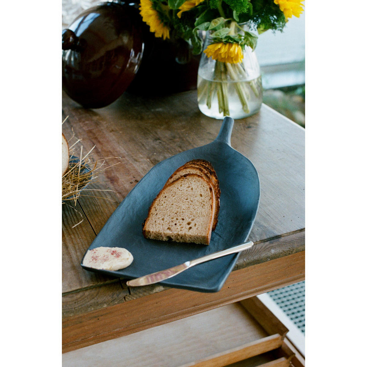 SCHAUFELPLATTE YLI 36 CM Matt schiefer style - Schieferfarben, Keramik (21/8.5/36cm) - Revol Porcelaine France