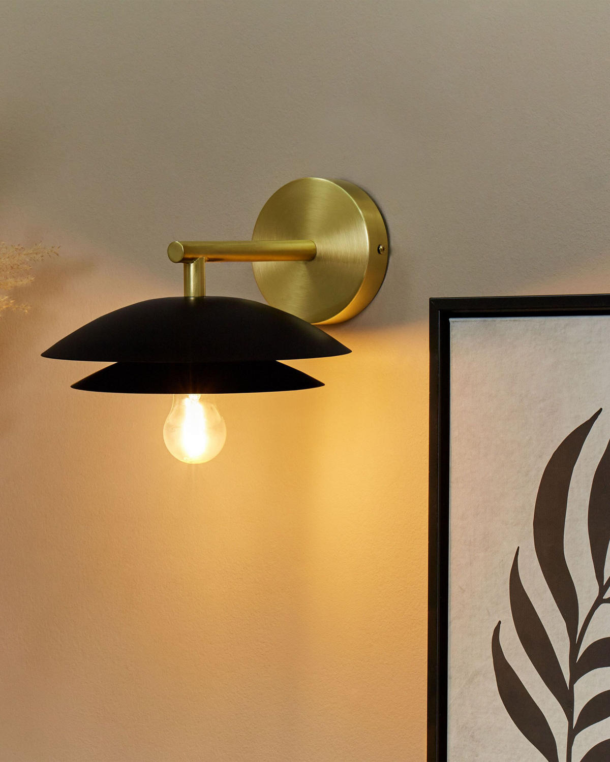 WANDLAMPE Schwarz/Gold Lasolo - Goldfarben/Schwarz, Metall (22/14/29cm) - Beliani