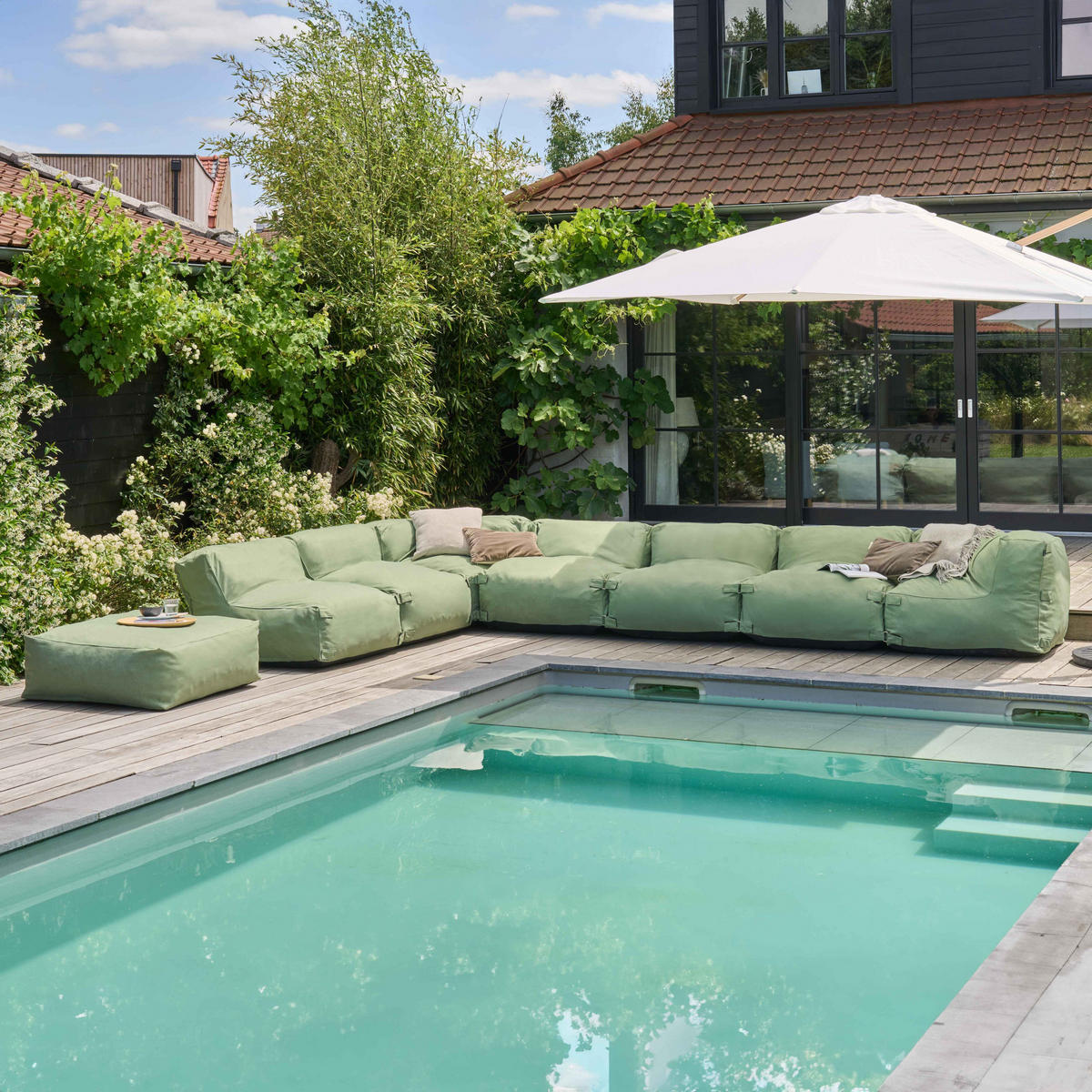 GARTENSOFA mit 8 Sitzplätzen, Kaktusgrünen - Grün, Textil (85/65/680cm) - Oviala