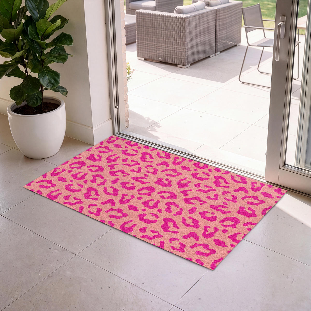 ROHOŽKA Potisk pantera - Růžová - Zvířecí potisk - Minimalistická 120x80 cm - růžová, textil/umělá hmota (120/0.4cm) - MuchoWow