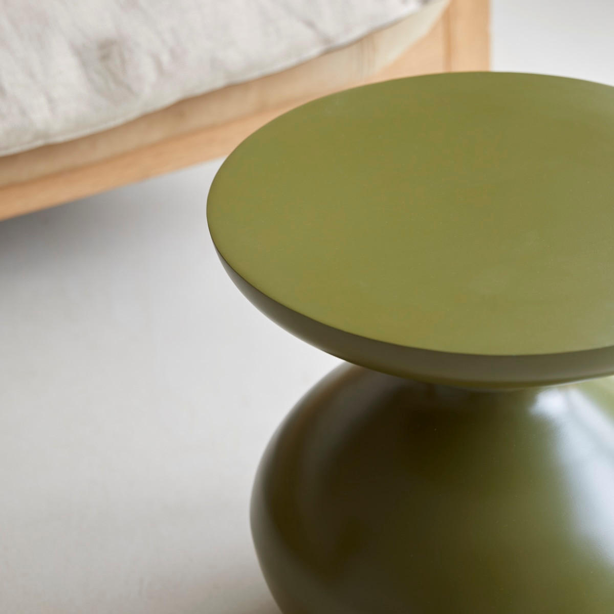 BEISTELLTISCH Tummy Grün aus Metall - Grün, Metall (38/38/40cm) - Tikamoon