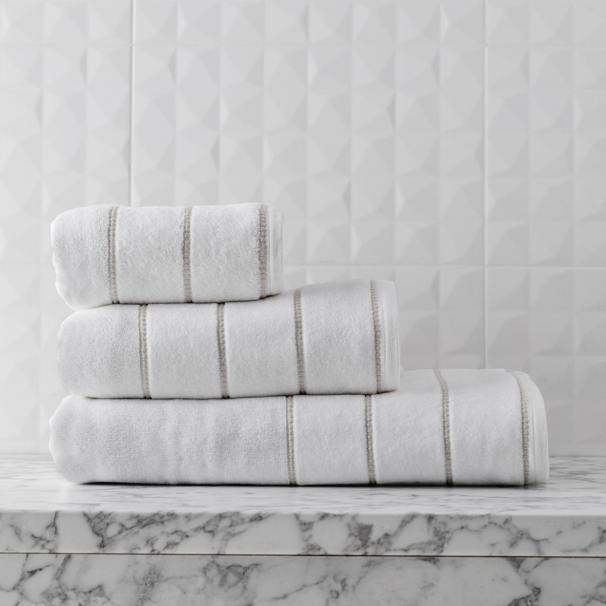 BADETUCH Velly - Weiß, Textil (70/130cm) - home&you