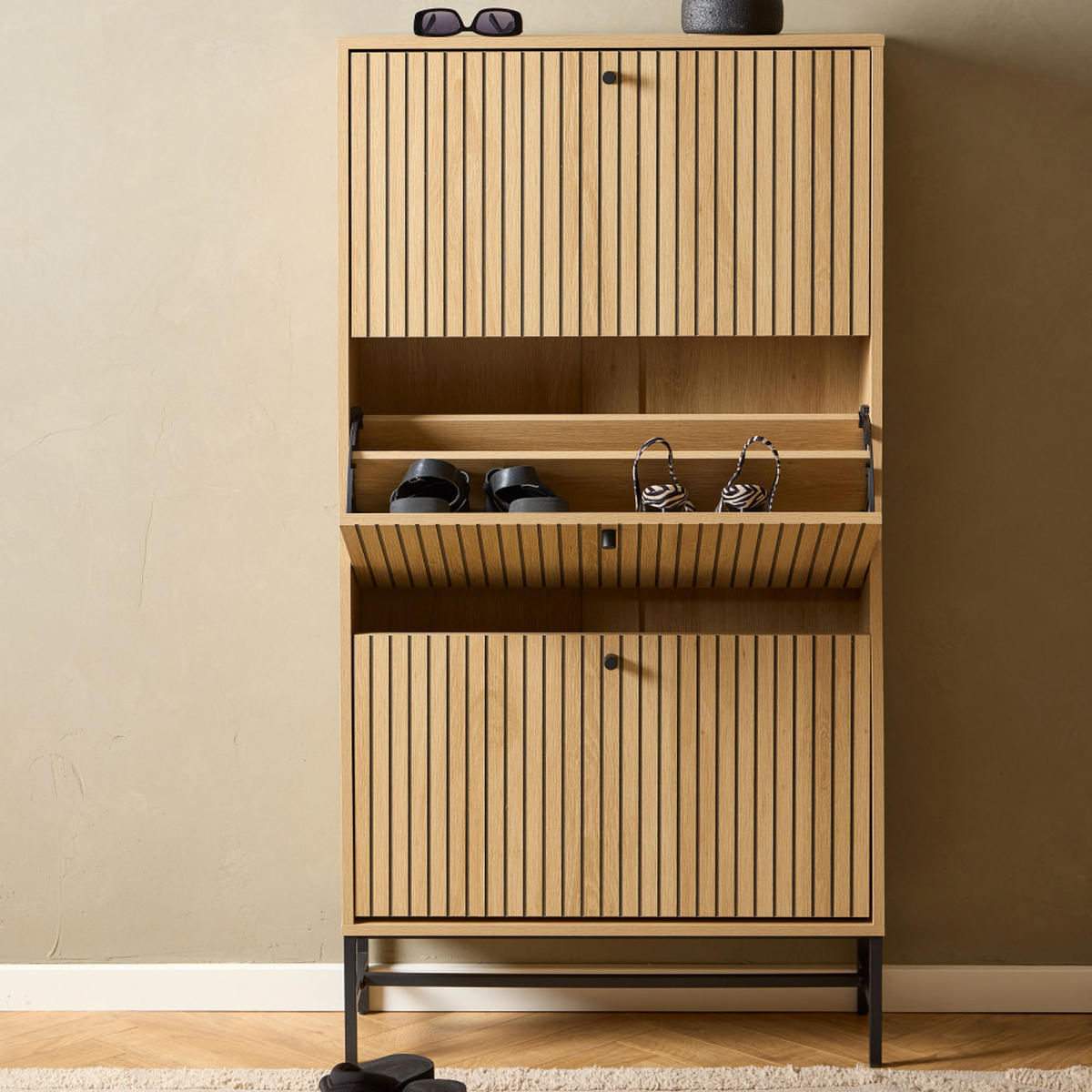 SCHUHSCHRANK mit 3 Türen aus Holz und Metall, L 71,6 cm - Storo - Klares Holz - Eschefarben, Holz (72/140/25cm) - Drawer