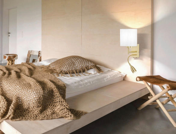 Nástenné svietidlo k posteli