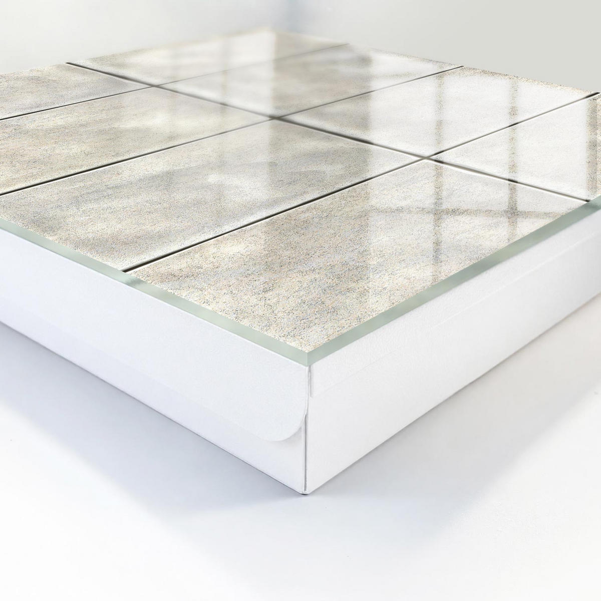 SCHLÜSSELBOX Weiß 30x30 cm – Türöffnung nach rechts - Moderne Eleganz - Beige, Metall (30/30/5cm) - TULUP